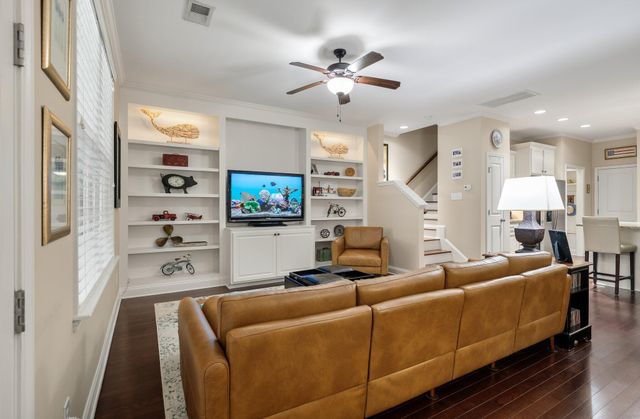 2065 Kings Gate Lane, Mount Pleasant, SC 29466