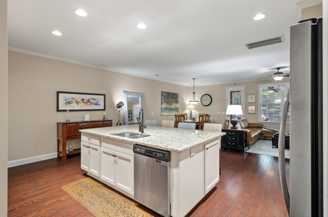 2065 Kings Gate Lane, Mount Pleasant, SC 29466
