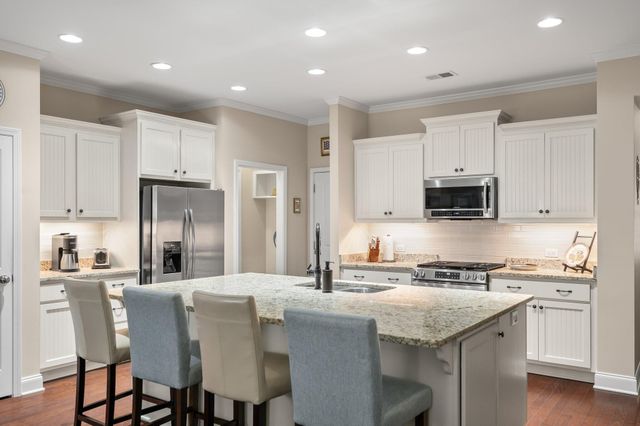 2065 Kings Gate Lane, Mount Pleasant, SC 29466