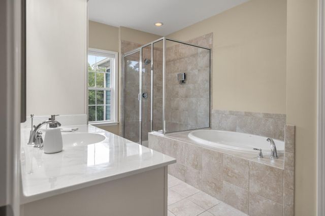 2065 Kings Gate Lane, Mount Pleasant, SC 29466