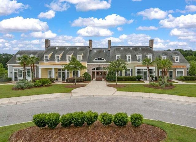 2065 Kings Gate Lane, Mount Pleasant, SC 29466