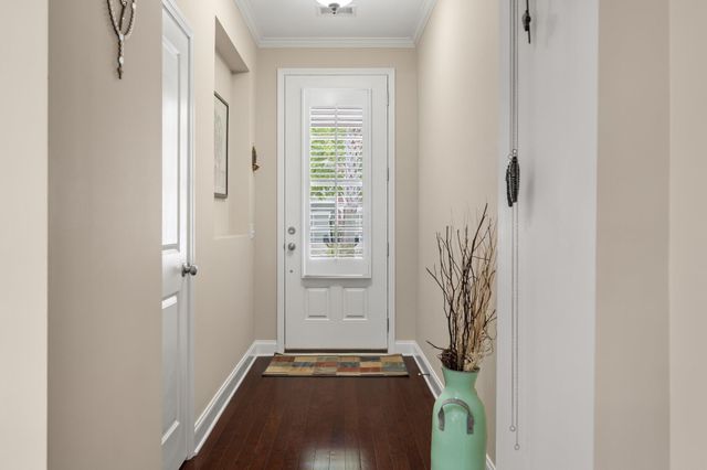 2065 Kings Gate Lane, Mount Pleasant, SC 29466