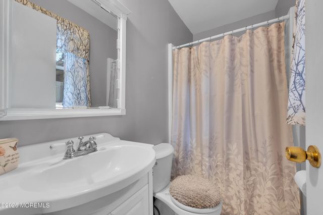 165 Sams Road, Jackson, NJ 08527