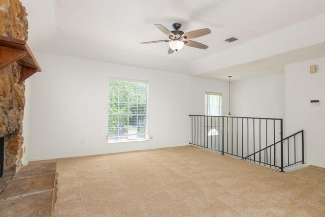 19310 Nasworthy Drive, Tomball, TX 77375