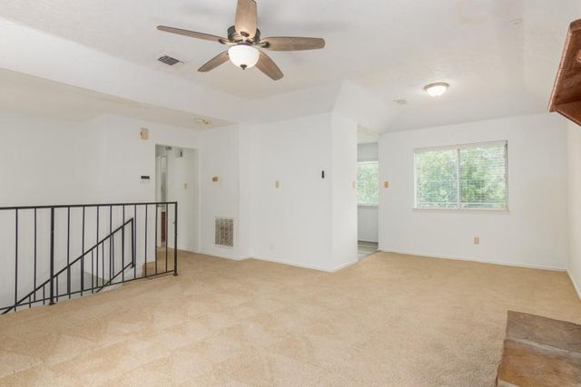19310 Nasworthy Drive, Tomball, TX 77375
