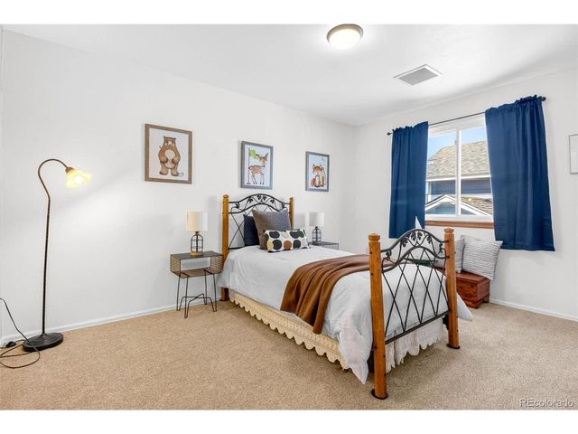 105 Wolf Creek Trl, Broomfield, CO 80020