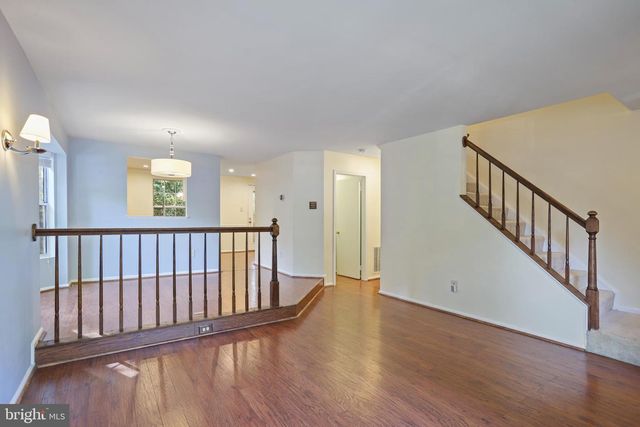 12163 FLAG HARBOR DR, Germantown, MD 20874