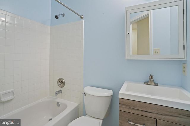 12163 FLAG HARBOR DR, Germantown, MD 20874