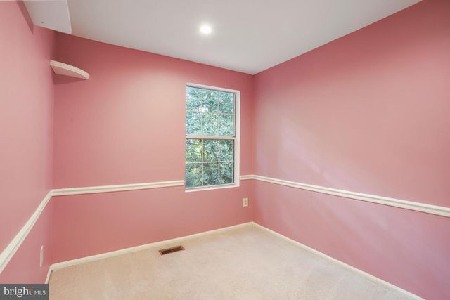 12163 FLAG HARBOR DR, Germantown, MD 20874