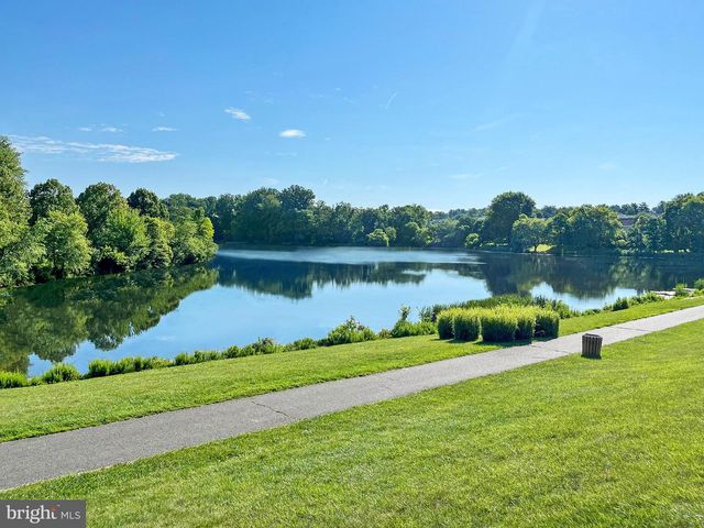 12163 FLAG HARBOR DR, Germantown, MD 20874