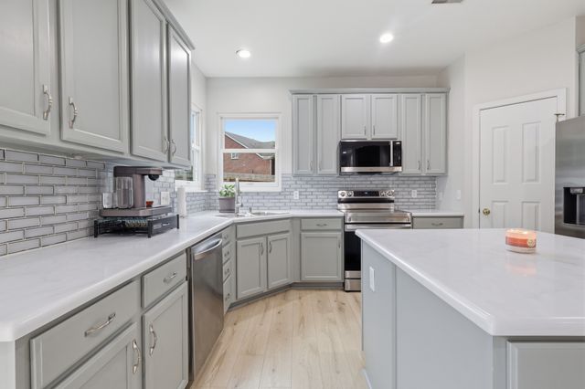 3201 Quiet Tree Grv, Old Hickory, TN 37138