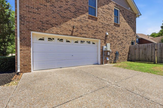 3201 Quiet Tree Grv, Old Hickory, TN 37138