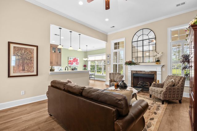 207 Minnow Ln., Murrells Inlet, SC 29576