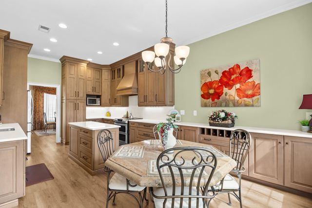 207 Minnow Ln., Murrells Inlet, SC 29576