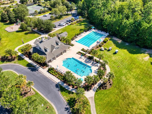 207 Minnow Ln., Murrells Inlet, SC 29576