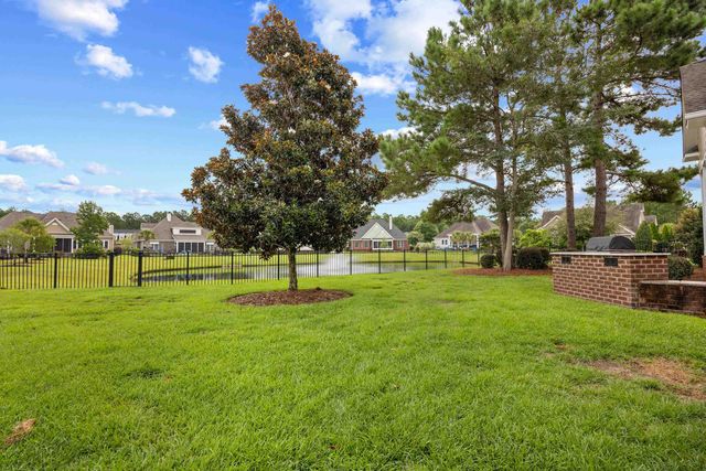 207 Minnow Ln., Murrells Inlet, SC 29576