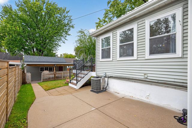 5224 14th Avenue S, Minneapolis, MN 55417