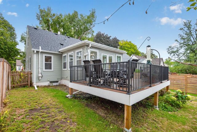 5224 14th Avenue S, Minneapolis, MN 55417