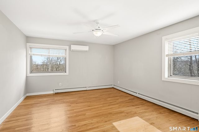 136 Hoyts Hill, Bethel, CT 06801