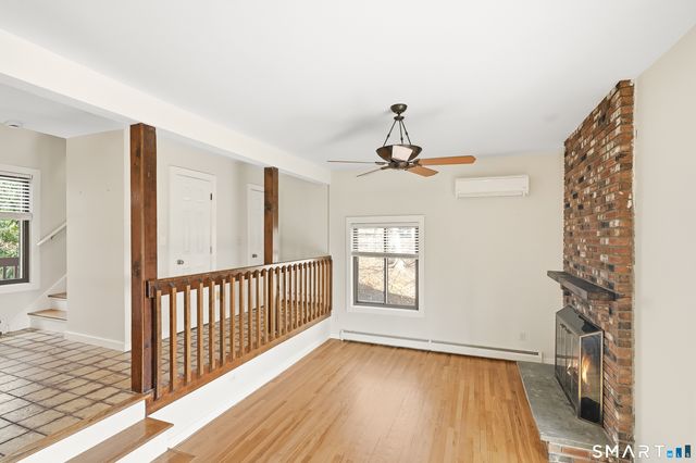 136 Hoyts Hill, Bethel, CT 06801