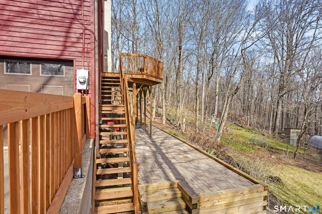 136 Hoyts Hill, Bethel, CT 06801