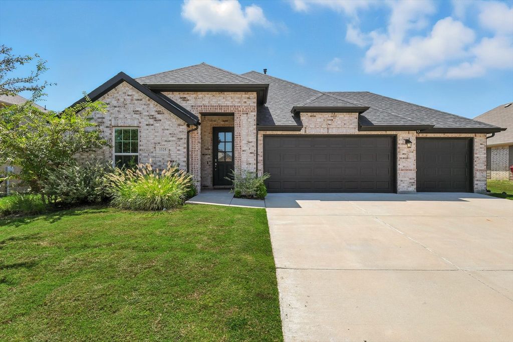 3325 Woodland, Royse City, TX 75189