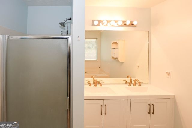 661 Michael Circle, Monroe, GA 30655