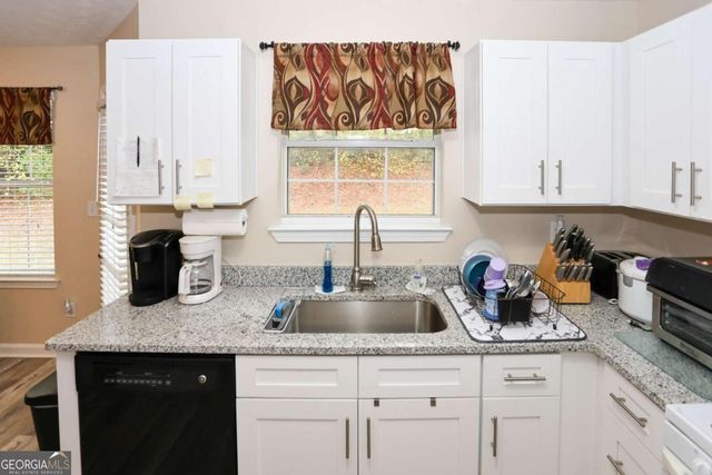 661 Michael Circle, Monroe, GA 30655