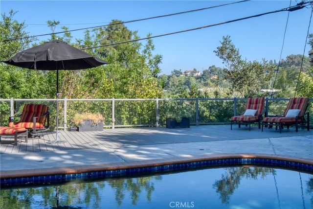 7796 Skyhill Drive, Los Angeles, CA 90068