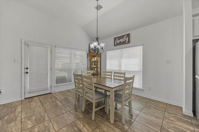 4306 Gulls Landing Circle, Garland, TX 75043