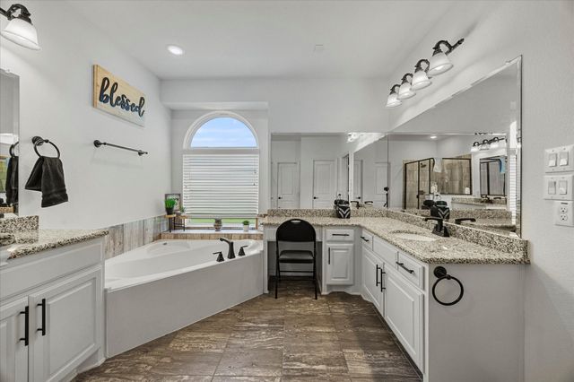 4306 Gulls Landing Circle, Garland, TX 75043