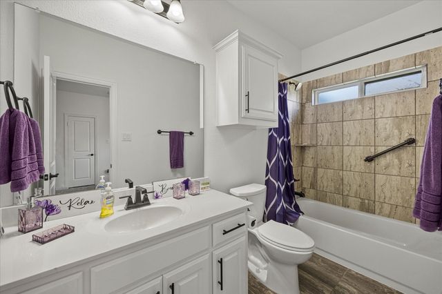 4306 Gulls Landing Circle, Garland, TX 75043