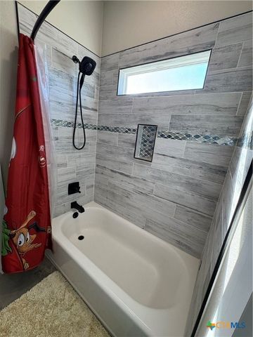 5851 Moccasin Bend Road, Gatesville, TX 76528