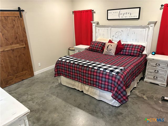 5851 Moccasin Bend Road, Gatesville, TX 76528