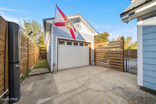 508 Krystal Lane, Lynn Haven, FL 32444