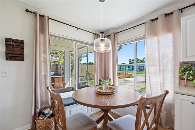 5932 RICHARD PLACE, Sarasota, FL 34231