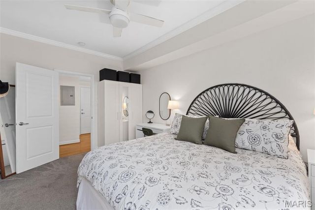 5621 Pershing Avenue 21, St Louis, MO 63112