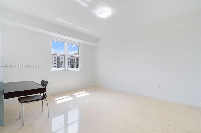 20000 E Country Club Drive 1109, Aventura, FL 33180
