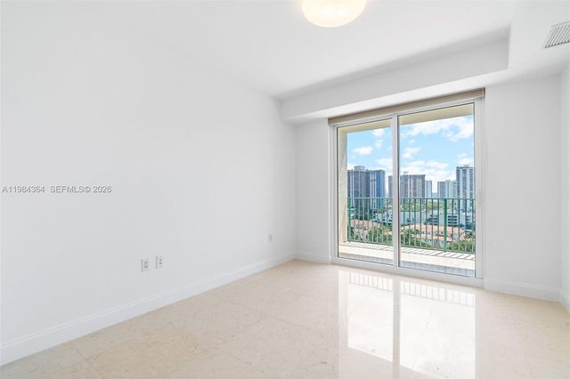 20000 E Country Club Drive 1109, Aventura, FL 33180