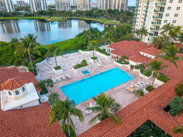 20000 E Country Club Drive 1109, Aventura, FL 33180