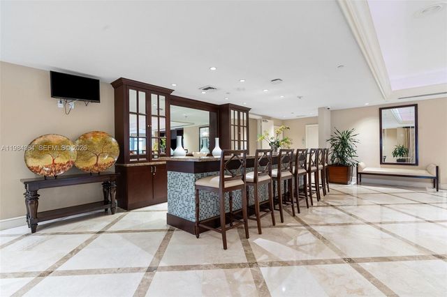 20000 E Country Club Drive 1109, Aventura, FL 33180