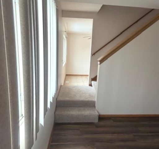 7018 100th Street, Chicago Ridge, IL 60415