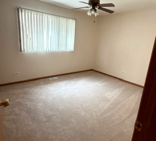 7018 100th Street, Chicago Ridge, IL 60415