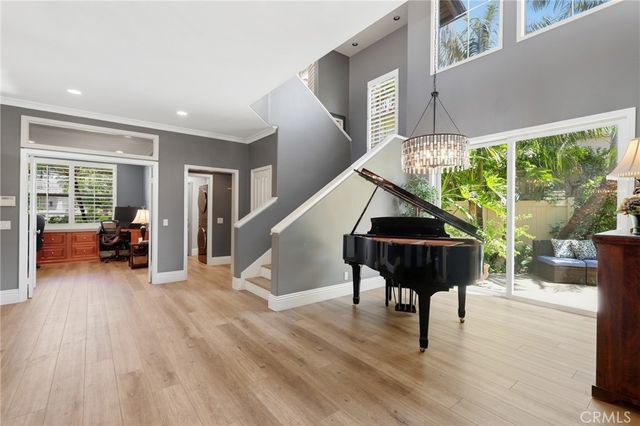 2544 Wilson Drive, Tustin, CA 92782