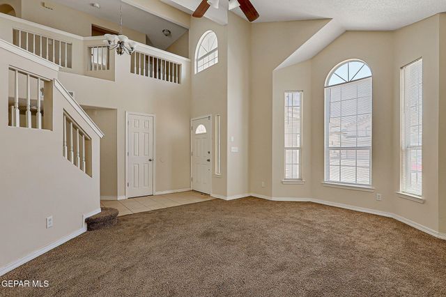 1513 PRICKLEY PEAR Drive, El Paso, TX 79912
