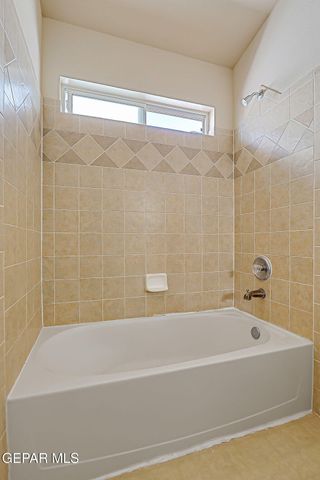 1513 PRICKLEY PEAR Drive, El Paso, TX 79912