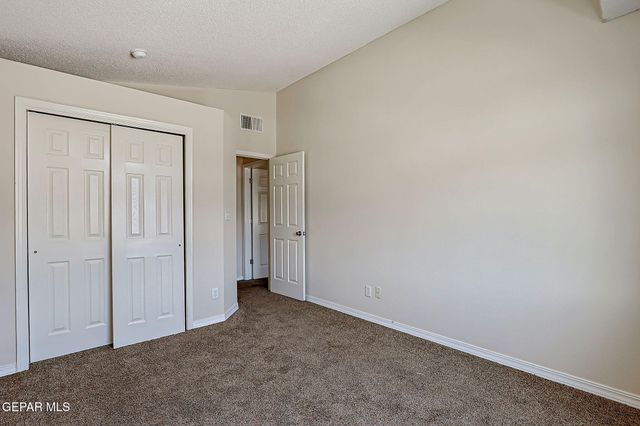 1513 PRICKLEY PEAR Drive, El Paso, TX 79912
