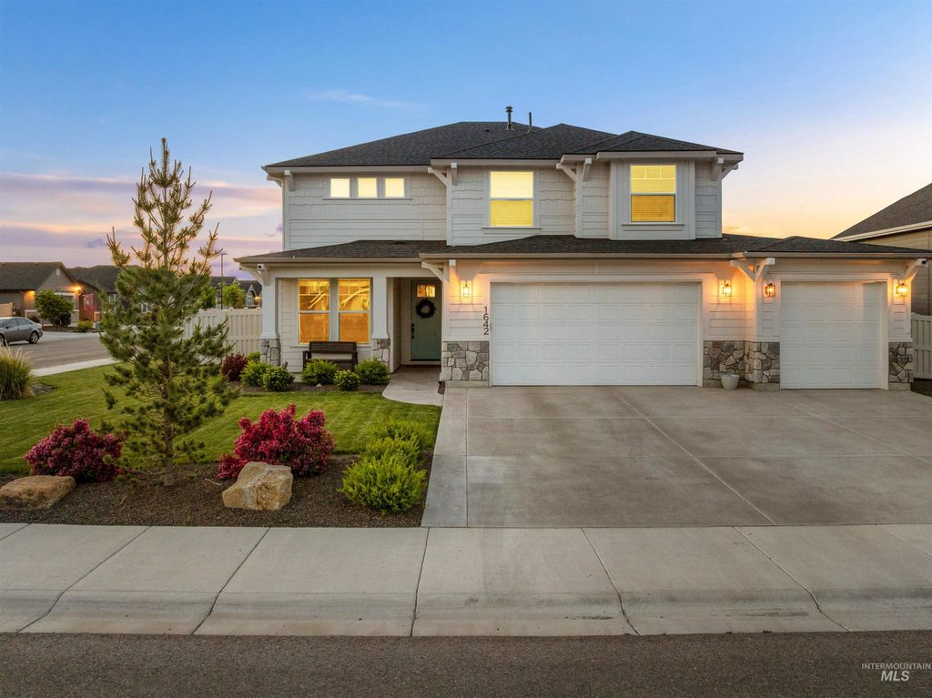 1642 Banff St, Middleton, ID 83644