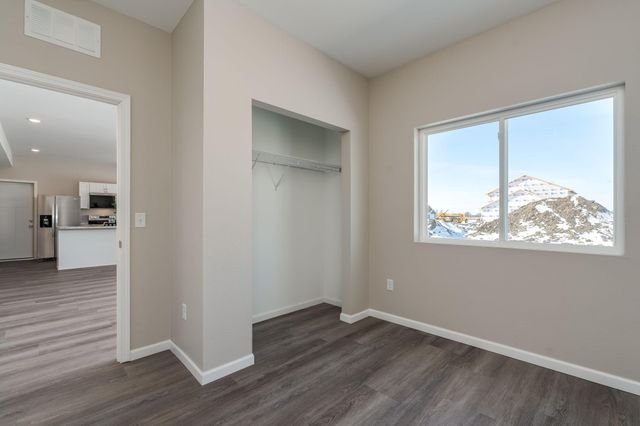 3120 Noble Drive, Mankato, MN 56001