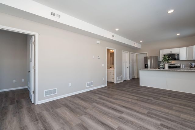 3120 Noble Drive, Mankato, MN 56001